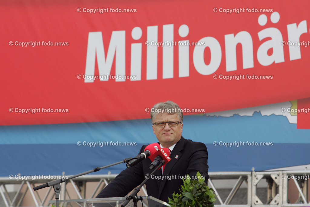 Klaus Luger (SP_ Bgm. der Stadt Linz)_ 22.08.2024-2 | 22.08.2024, Altes Rathaus, AUT, Buergermeister Klaus Luger, im Bild Klaus Luger (SP, Buergermeister der Stadt Linz) Archiv und Ansichten der letzten 10 Jahre