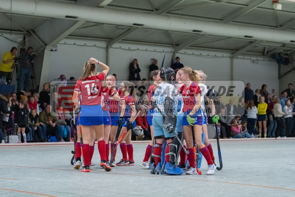 HK_20230226_105198 | Deutsche Meisterschaft WU16 Spiel um Platz 3 UHC Hamburg - Mannheimer HC am 26.2.2023 DSC 99, Düsseldorf ,