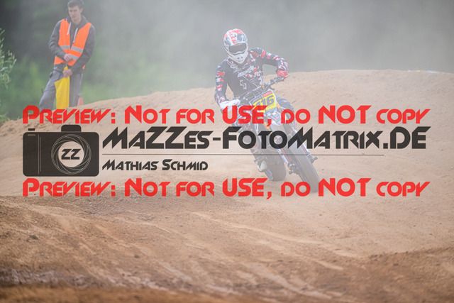 MaZZes_FotoMatrix_220528_7986 | Fotograf Mathias Schmid
Sportfotograf,
Eventfotograf,
Hochzeitsfotograf,
Portraitfotograf