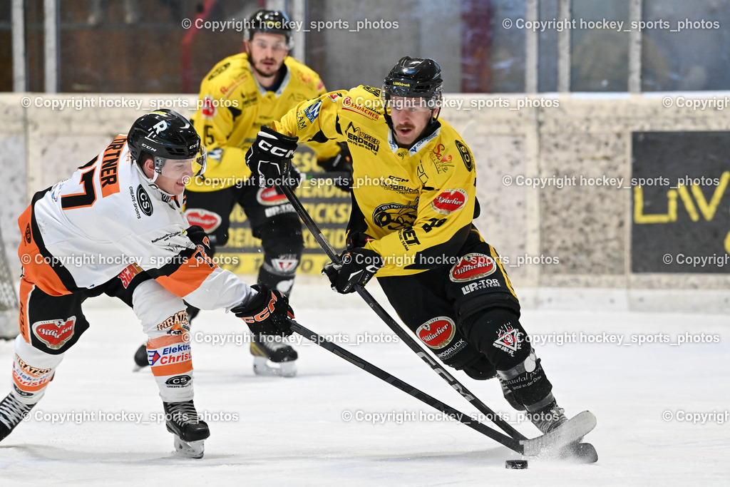 EC Hornets Spittal vs. USC Piraten Velden 18.2.2024 | #77 Ortner Stefan USC Velden, #22 Thaler Tim EC Hornets Spittal, EC Hornets Spittal vs. USC Piraten Velden 18.2.2024, EC Hornets Spittal vs. USC Piraten Velden 18.2.2024 am 18.02.2024 in Spittal an der Drau (Eissportzentrum Spittal), Austria, (Photo by Bernd Stefan)