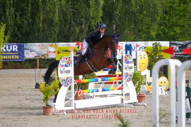 Gut Blee25_Amateuer Stilsprpfg Kl A_0107 | Turniersportfotografie; Pferdefotografie; Dressurfotografie