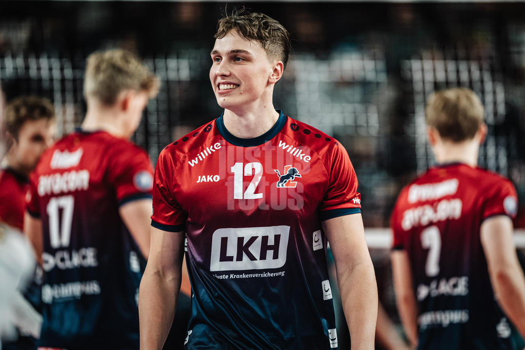 Volleyball | Herren | Saison 2025/2026 | 1. Volleyball Bundesliga Männer | DVV Pokal Halbfinale | SVG Lüneburg vs. SWD powervolleys Düren | 16.12.2025 | Santeri Välimaa (#12, SVG Lüneburg)