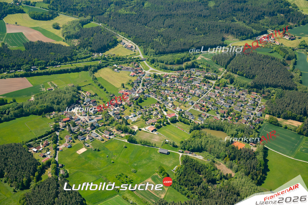 Luftaufnahme von Engelmannsreuth Prebitz Bild- Das Luftbild wurde 2025 vom UL-Flugzeug heraus erstellt ( keine Drohne ) - Hochauflösende Luftaufnahme -Nicht vergleichbar mit Google Maps oder Satelittenbilder- Die Geschenkidee !Mit Lizenz und Bildrechte bestellbar