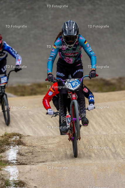 BayBMX2026-06281 | Fotogalerie von Thomas Dettweiler mit Eventbildern und lizenzfreien Fotos. Perfekt als Wandbild, für Büro, Website oder private Nutzung. - Realisiert mit Pictrs.com
