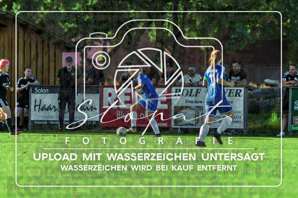 SGFMTV-1001 | Janina Behrendt (MTV Soltau II #02) beim Damen Kreisliga HK/CE Spiel zwischen SG Fulde und MTV Soltau 2 im Fulder Zentralstadion, Fulde (Simon Paul Stopat) - Realisiert mit Pictrs.com