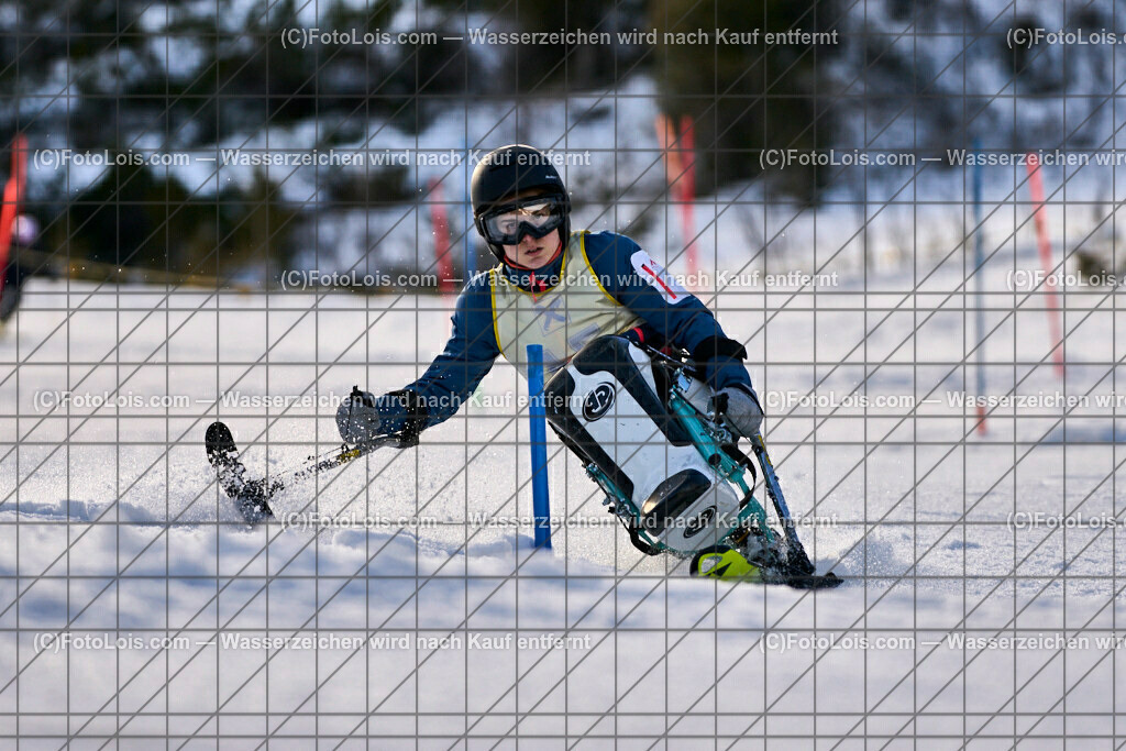 ALP8368_NOe-Kinder-LM_SL-II_Hochkar_Vorlaeuferin Klauser Tanja | (C)FotoLois.com, Alois Spandl. NÖ Kinder-Landesmeisterschaft, SLALOM im Draxlerloch am Hochkar, zweiter Lauf, So 18. Februar 2024.