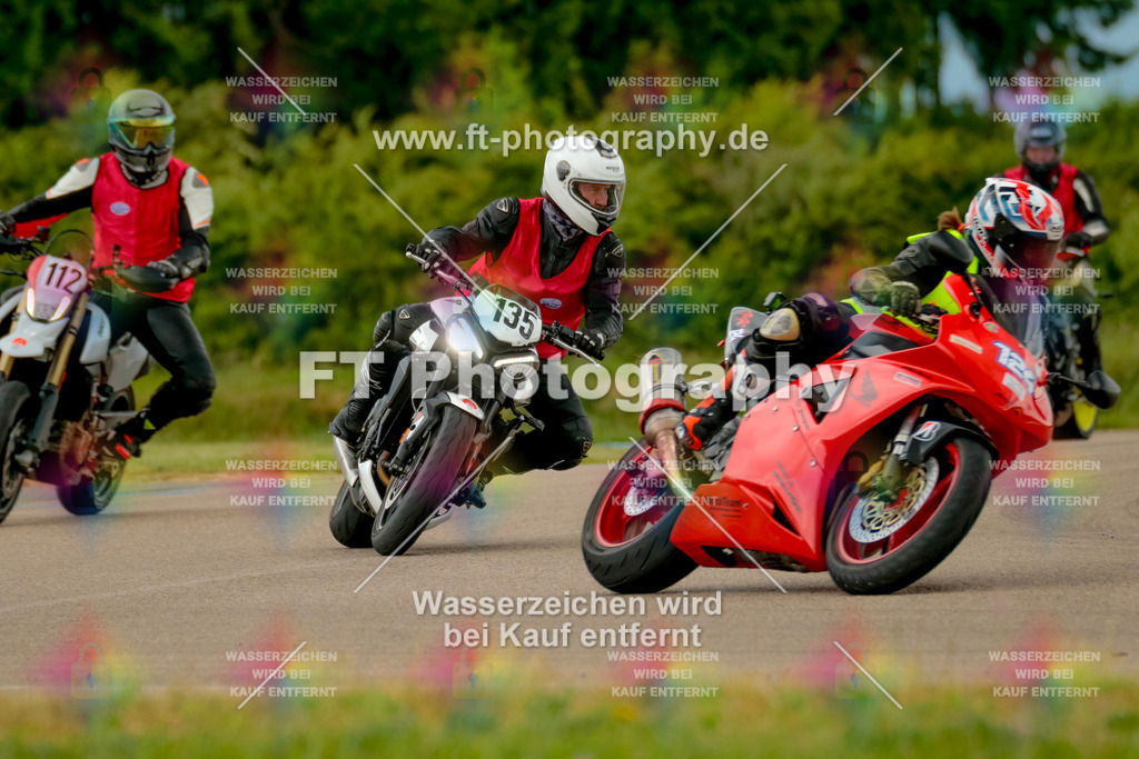 _7D21583 | Hier findet Ihr Bilder von Touristenfahrten auf der Nürburgring Nordschleife oder von anderen Veranstaltungen die ich besucht habe. Viel Spass beim Durch Schauen 