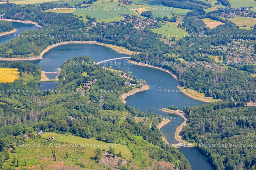 Luftbild Remscheid-5006 | Staudamm am Stausee " Wuppertalsperre " in Radevormwald im Bundesland Nordrhein-Westfalen, Deutschland - Realisiert mit Pictrs.com