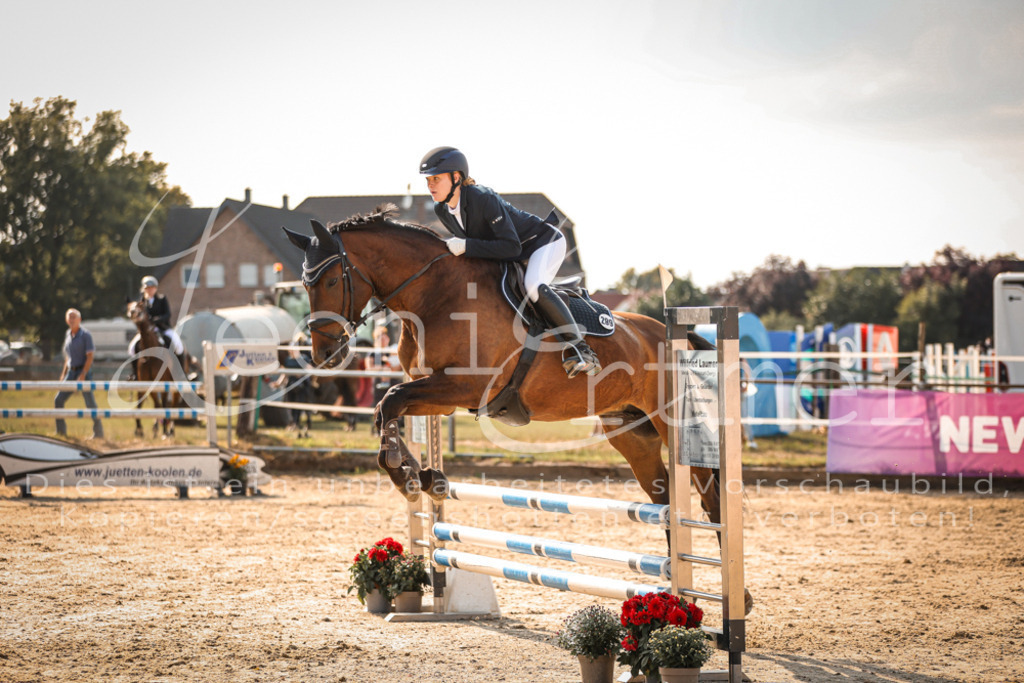 01.FrSpE00222 | Leoni Ertmer Photography - Realisiert mit Pictrs.com