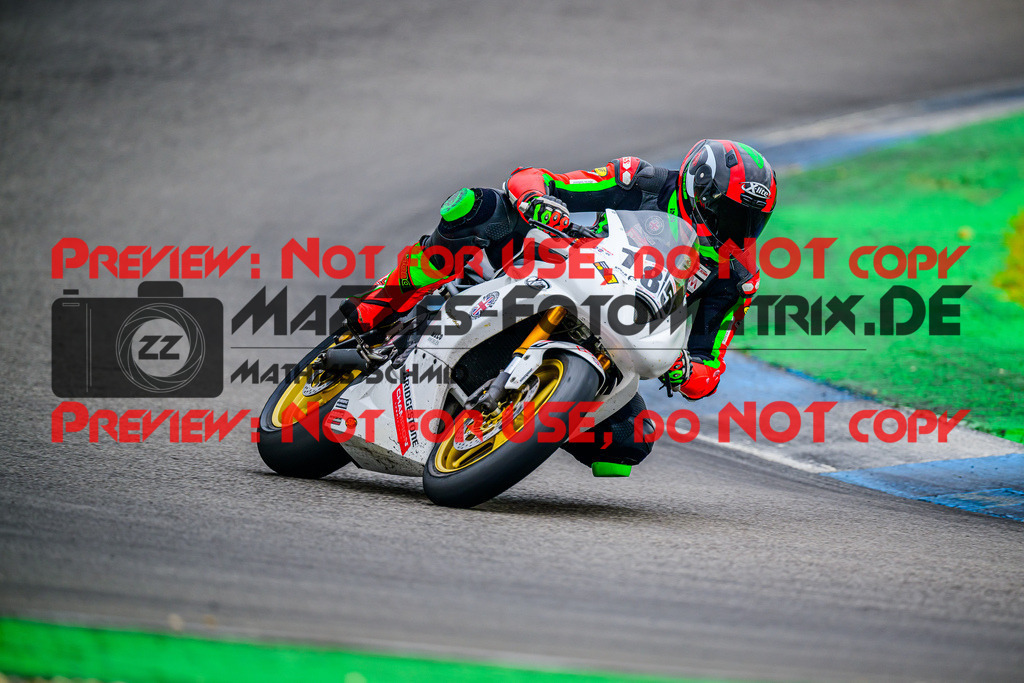 MaZZes_FotoMatrix_240614_6007705_3733 | GELB