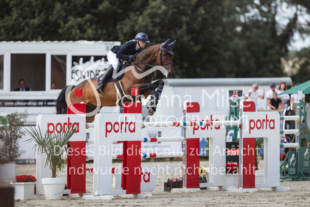 240714_BHO_GroßerPreis-661 | Deine schönsten Turniermomente als professionelle Fotos! Entdecke hochwertige Pferdesport-Fotografie im Online-Shop. Jetzt Fotos finden & bestellen!