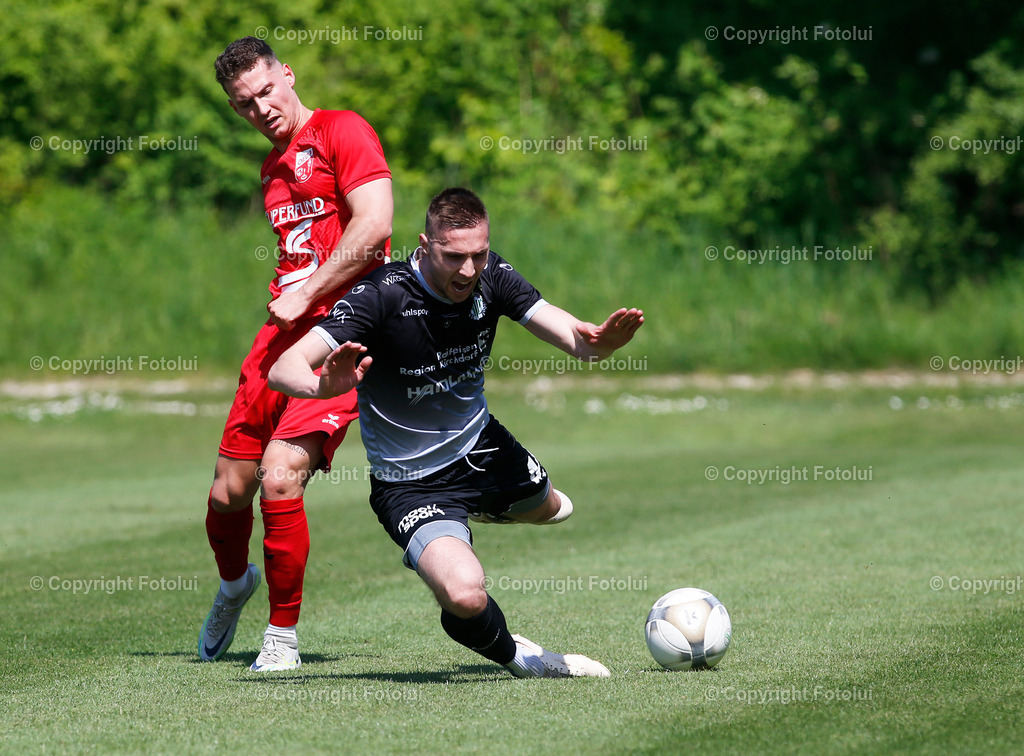 A_LUI_130523_08 | SPORT,FUSSBALL, LT1 OOE LIGA ASKOE OEDT-SV GW MICHELDORF 13.05.2023 IM BILD:  MARCO WEBER (OEDT) UNDMARIO BILJESKO  (MICHELDORF) FOTO:FOTOLUI