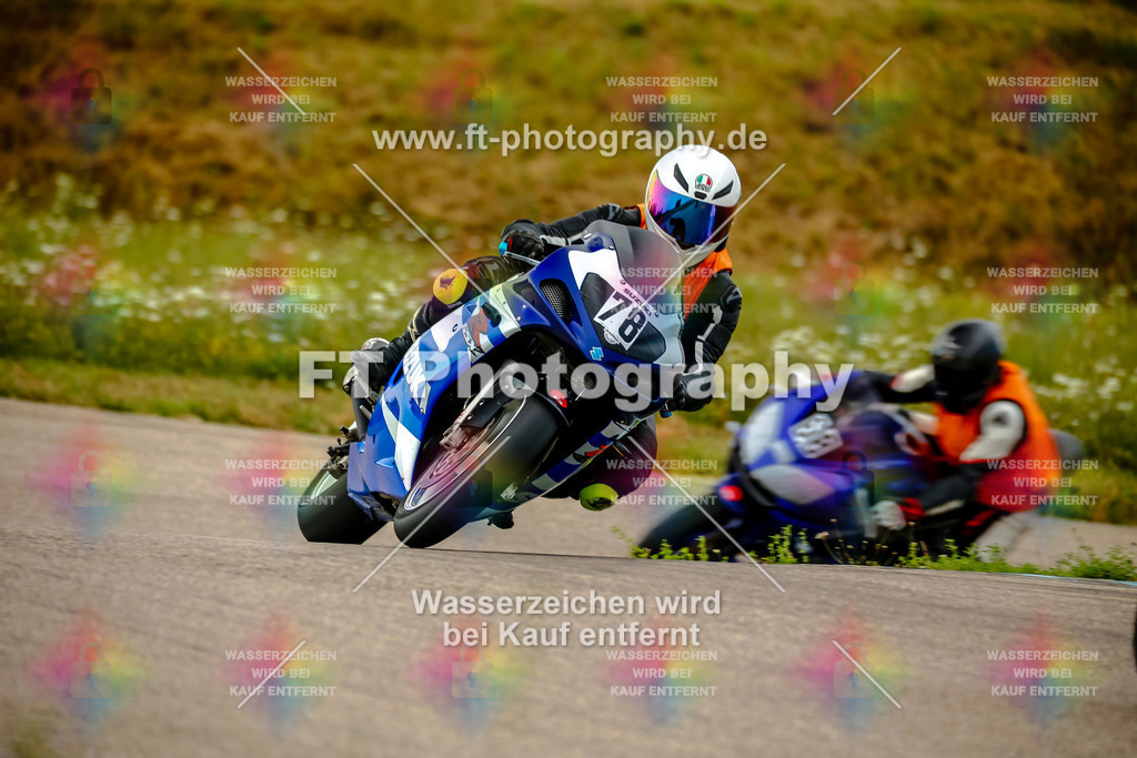 Chambley Juli-0992 | Hier findet Ihr Bilder von Touristenfahrten auf der Nürburgring Nordschleife oder von anderen Veranstaltungen die ich besucht habe. Viel Spass beim Durch Schauen 