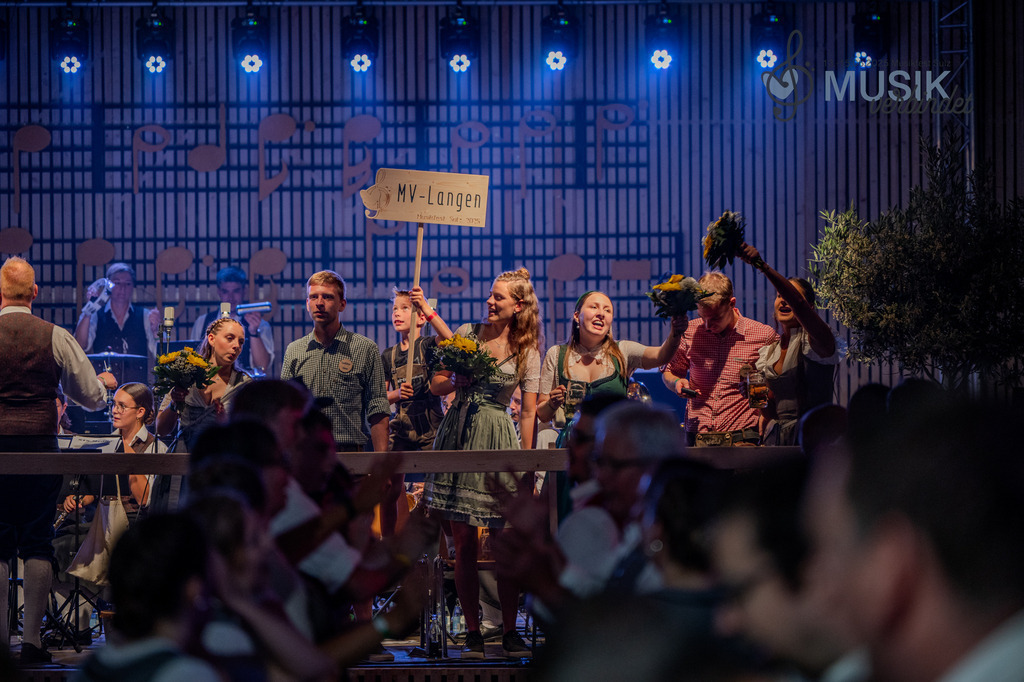 DSC_4624 | "Fussifoto.com – Ihr Ansprechpartner für hochwertige Fotografie! Entdecken Sie kreative Bilder und professionelle Dienstleistungen. Kontaktieren Sie uns für Ihre Projekte!"