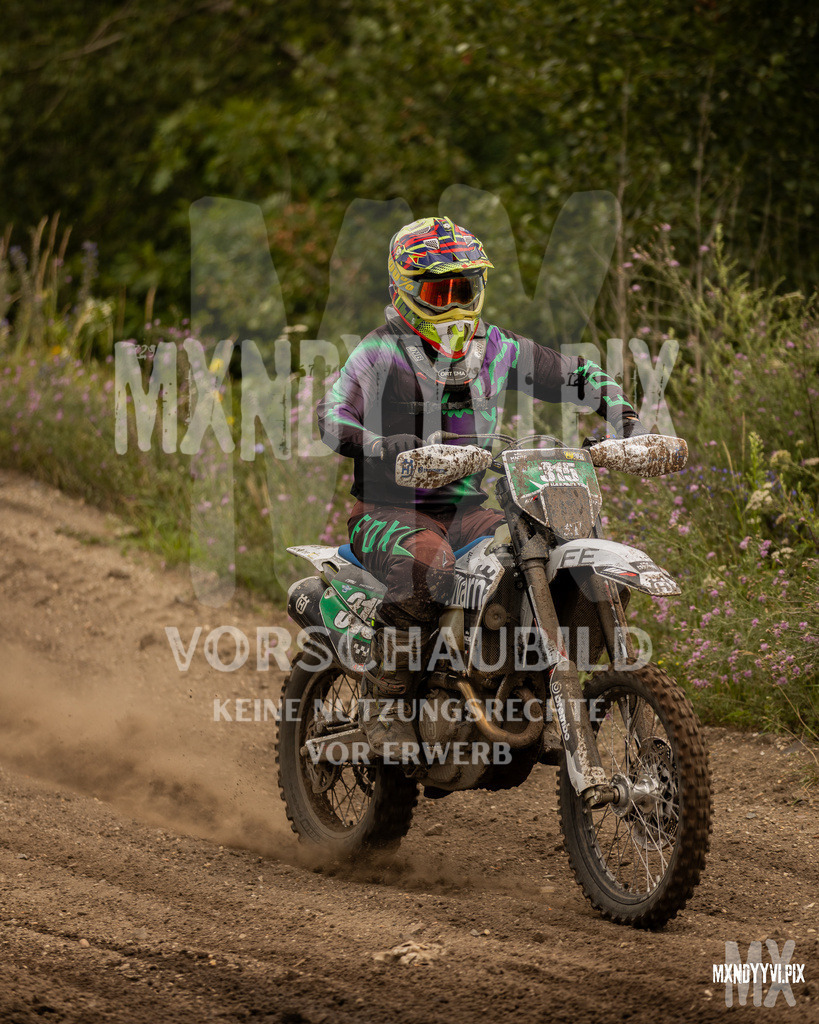 866A1540 | mxndyyvipix
