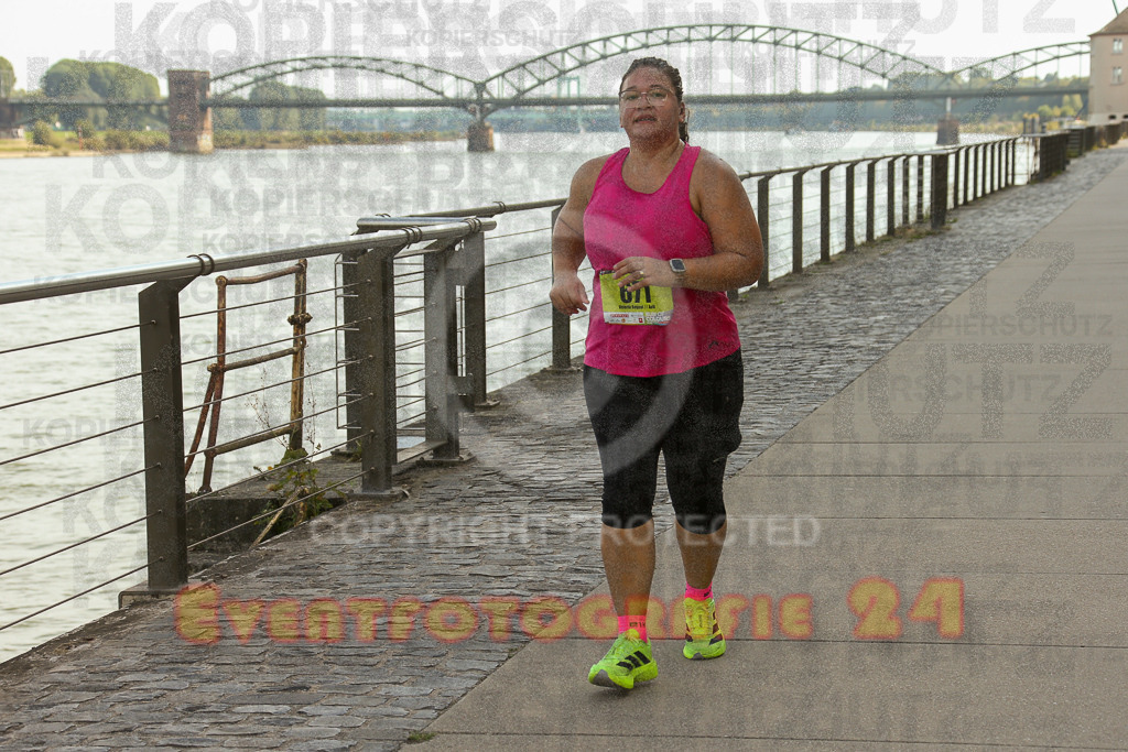 250920_1458_EX1_8332 | Sportfotografie im Rhein-Sieg Kreis, Köln, Bonn, NRW, Rheinland Pfalz, Hessen, etc. Unser Tätigkeitsfeld umfasst den Laufsport vom Volkslauf über den Marathon, Duathlon, Triathon bis zum Ultralauf wie Kölnpfad Ultra oder Schindertrail.