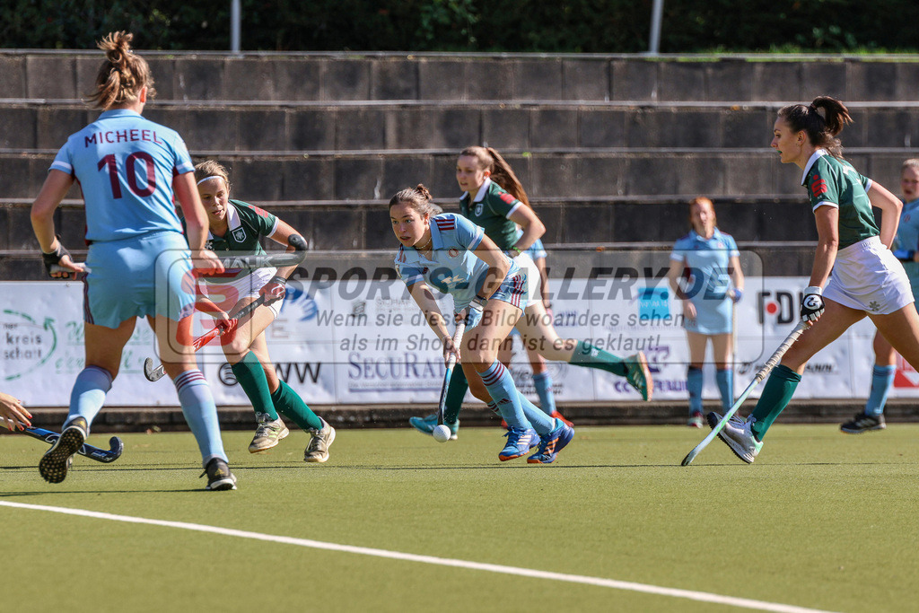 MJ_2022-10-08_Damen_HTCU-UHC-57 | Uhlenhorst Mülheim - UHC Hamburg am 8.10.2022 im Waldstadion, Mülheim a. d. Ruhr