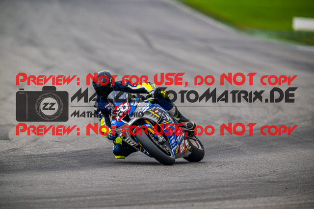 MaZZes_FotoMatrix_220925_0267 | PRO SUPERSTOCK