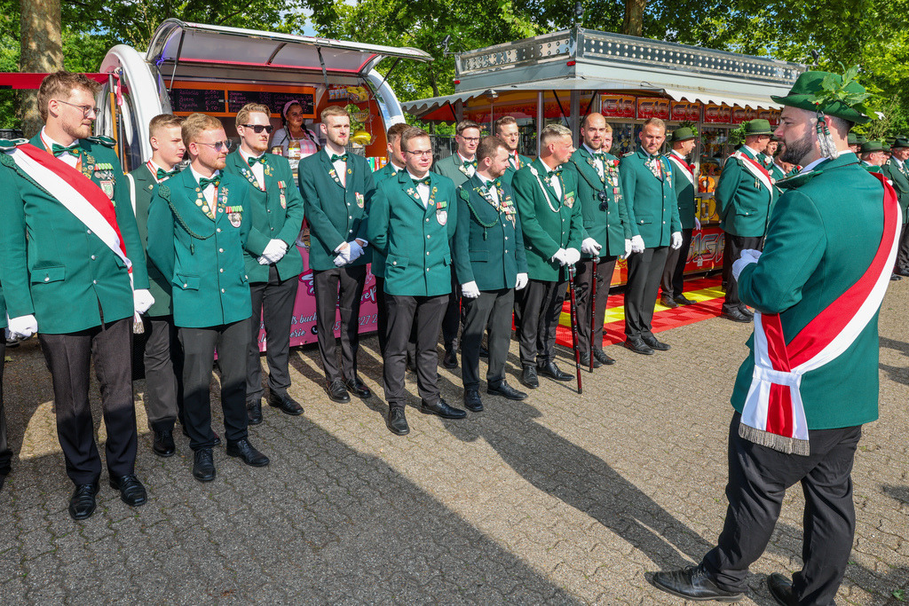 top-top.de-250530-019 | Foto, Video, Fotografie, Videografie, Fotobox, DJ, Discjockey, Musik, Musikbox, Veranstaltung, Photobooth, Amazon, Ebay, Buchtipp, Bestseller, Autor, Verlag, Buch, Wesel, Hamminkeln, NRW, Dinslaken, Rees, Drohne, Hochzeit, Party, Fotobox, Wesel, Fotograf