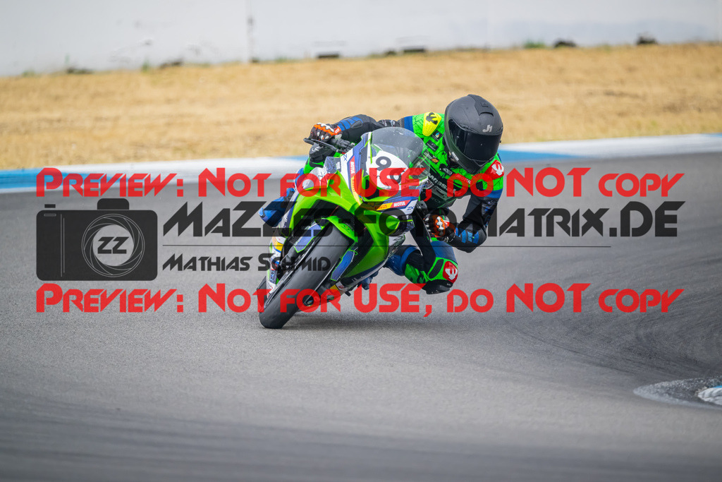 MaZZes-Fotomatrix-20260809-582060 | R1