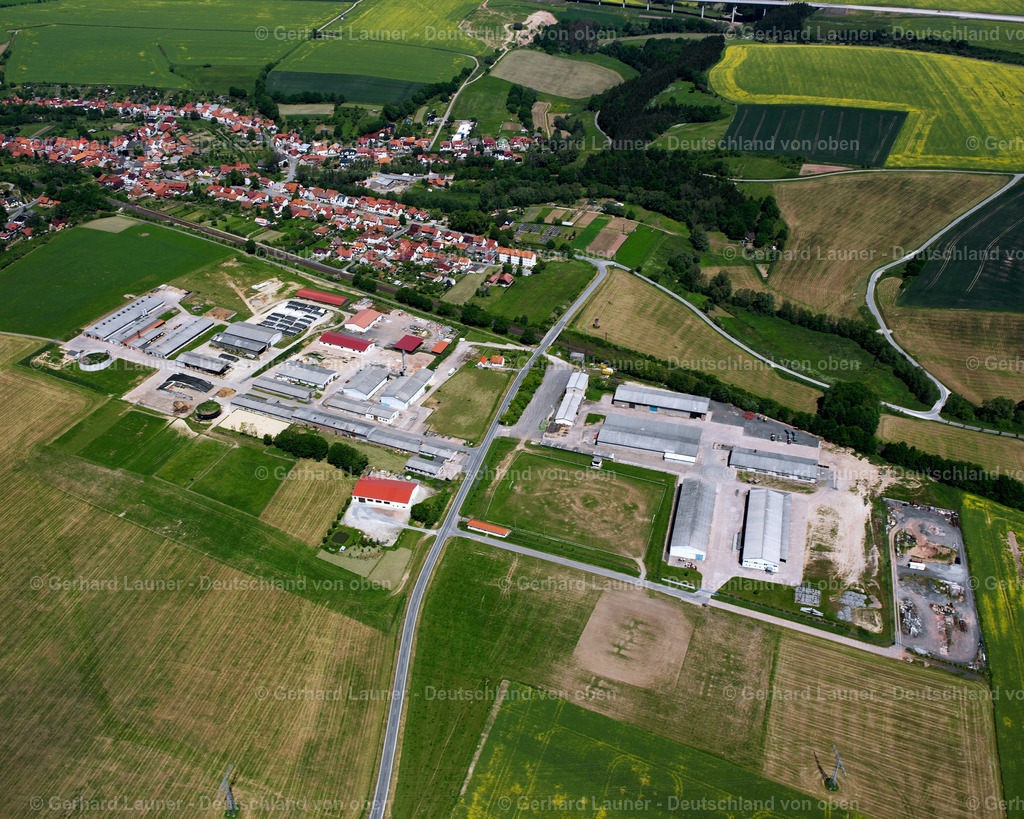 2634205 | WINGERODE 16.06.2006 Gewerbegebiet und Firmenansiedlung an der Straße Riethchaussee in Wingerode im Bundesland Thüringen, Deutschland. // Industrial estate and company settlement on street Riethchaussee in Wingerode in the state Thuringia, Germany. Foto: Gerhard Launer