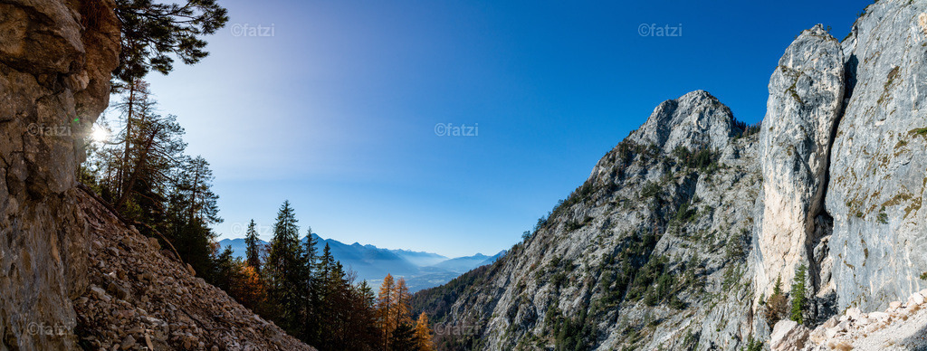 Dobr Kanzel solo_11072020_009-Panorama-k | Fatzi Bilder-Archiv! 
Die Bilder sind für private Nutzung lizenzfrei. Die kommerzielle Nutzung ist möglich und erwünscht, jedoch bitte ich um vorherige Kontaktaufnahme per E-Mail (info@fatzi.at) oder unter +43 650 7828269 - Realisiert mit Pictrs.com