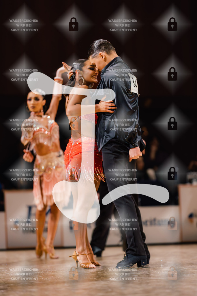 Goldstadtpokal 2025 - WDSF World Open Latin 35th (34) Riccardo Mitioglo _ Sara Cirrincione (Italy)-2025-01-25-4909 | Webshop for digital downloads and prints of dance sport, event & show photographer Julian Link - Realisiert mit Pictrs.com