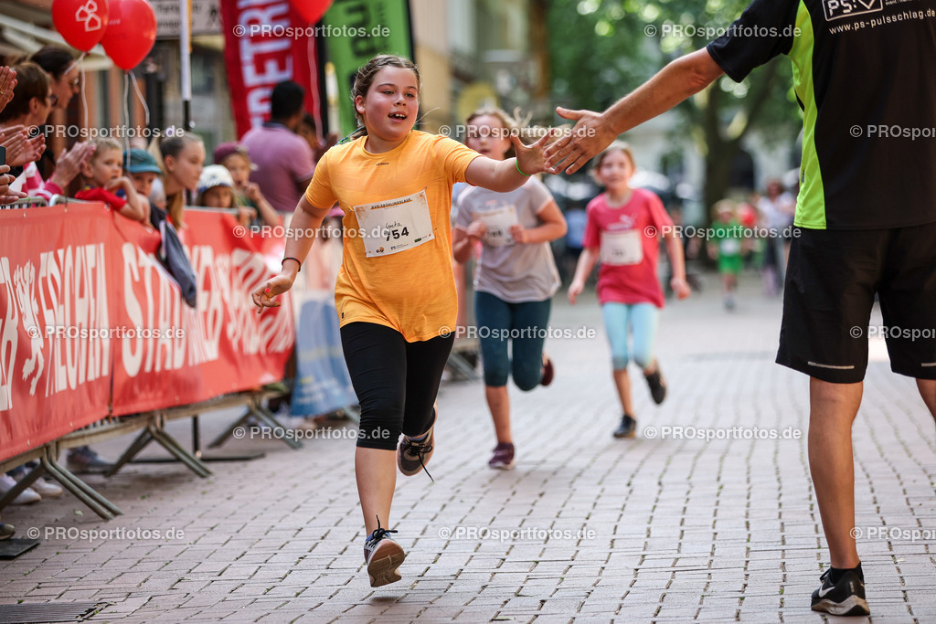 GVG Fruehlingslauf in Frechen, 22.05.2022 | Impressionen vom GVG Fruehlingslauf am 22.05.2022 in Frechen (Nordrhein-Westfalen). Foto: BEAUTIFUL SPORTS/Axel Kohring