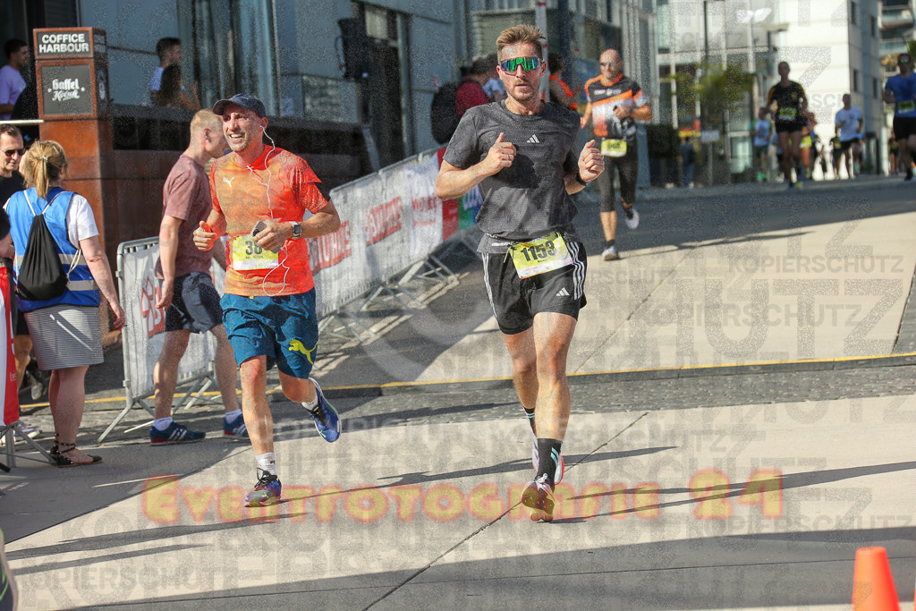 240921_1454_EX1_3976 | Sportfotografie im Rhein-Sieg Kreis, Köln, Bonn, NRW, Rheinland Pfalz, Hessen, etc. Unser Tätigkeitsfeld umfasst den Laufsport vom Volkslauf über den Marathon, Duathlon, Triathon bis zum Ultralauf wie Kölnpfad Ultra oder Schindertrail.