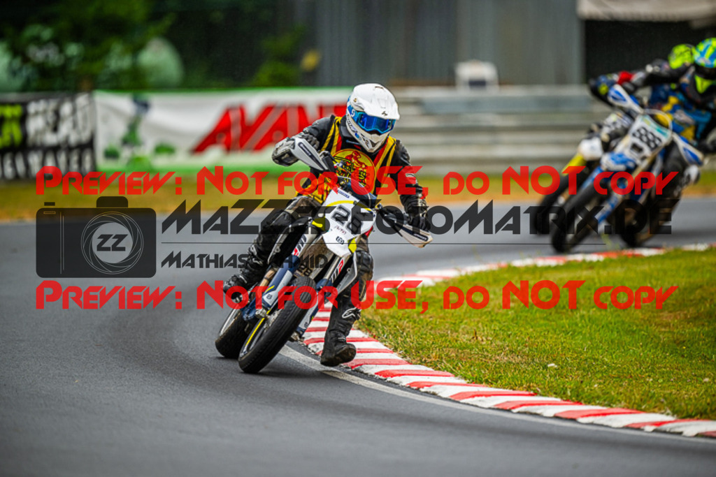 MaZZes_FotoMatrix_230701_2-122 | UE40