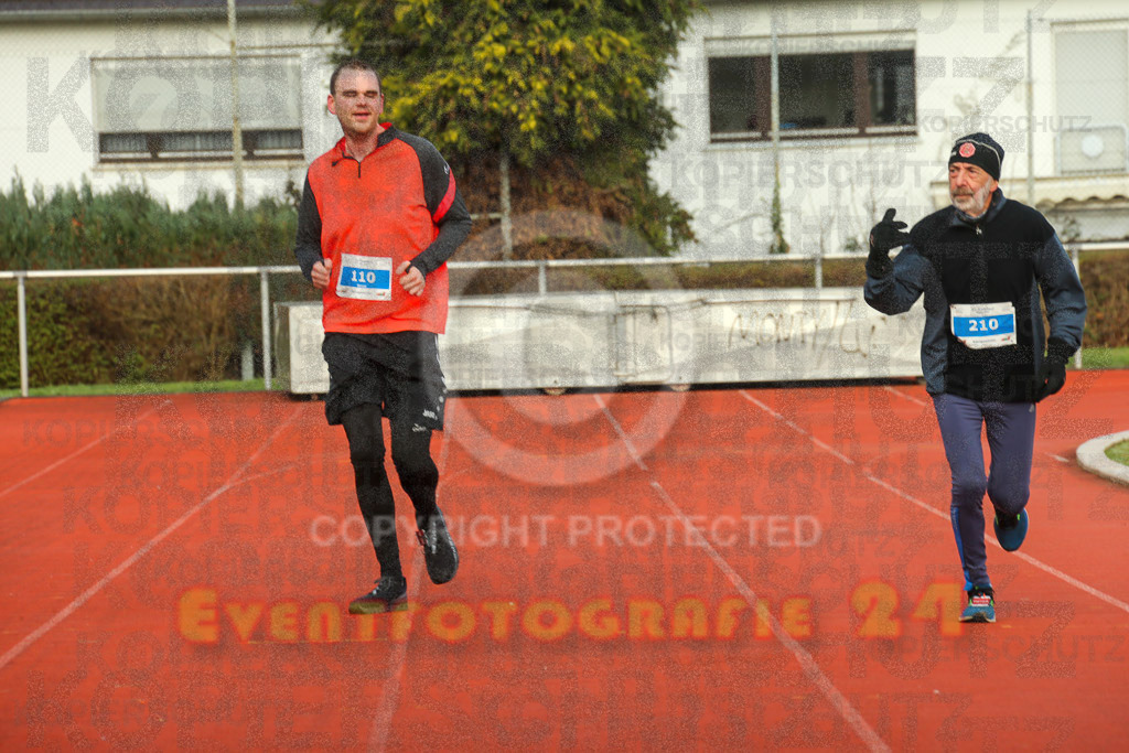 230129_1123_EX1_4845 | Sportfotografie im Rhein-Sieg Kreis, Köln, Bonn, NRW, Rheinland Pfalz, Hessen, etc. Unser Tätigkeitsfeld umfasst den Laufsport vom Volkslauf über den Marathon, Duathlon, Triathon bis zum Ultralauf wie Kölnpfad Ultra oder Schindertrail.