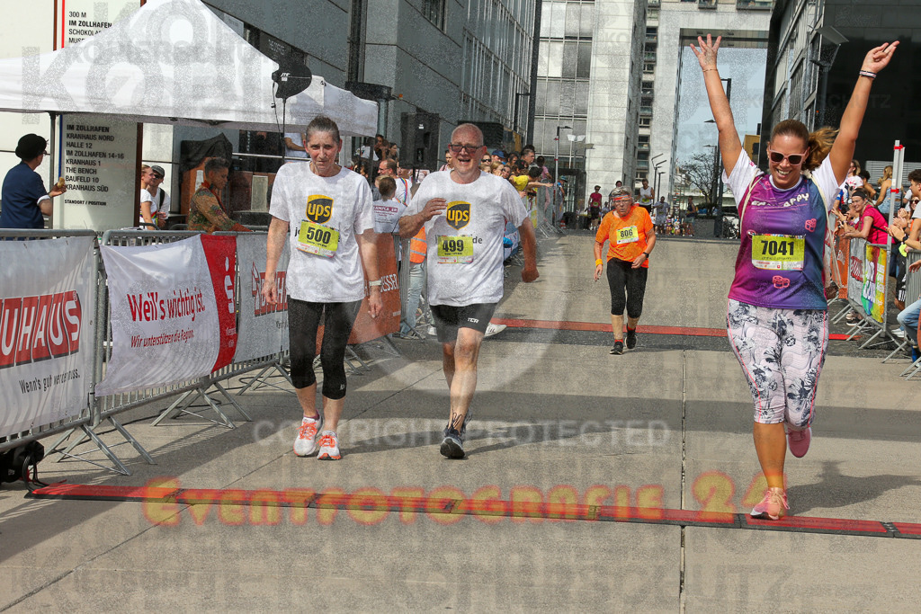 250920_1342_EX1_6259 | Sportfotografie im Rhein-Sieg Kreis, Köln, Bonn, NRW, Rheinland Pfalz, Hessen, etc. Unser Tätigkeitsfeld umfasst den Laufsport vom Volkslauf über den Marathon, Duathlon, Triathon bis zum Ultralauf wie Kölnpfad Ultra oder Schindertrail.
