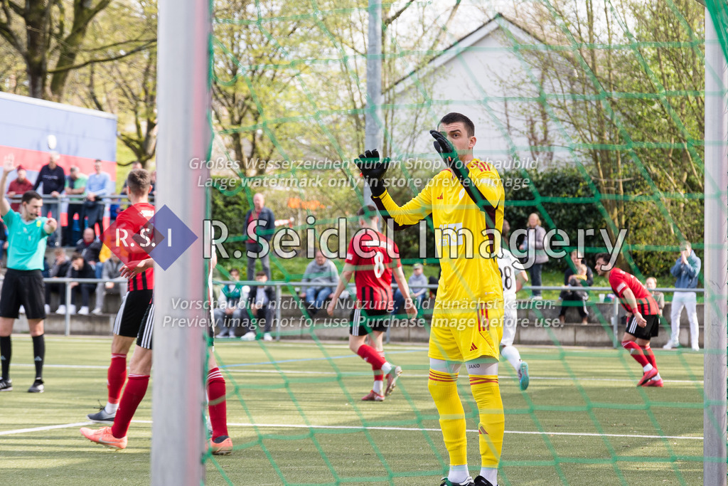 Fußball, Saison 2022/23, Oberliga Hamburg, TSV Sasel - WTSV Concordia, Alfred Mager Stadion (Hamburg), 23.04.2023, 36. Spieltag | Jan Hoffelner (#31, Concordia, Torwart)