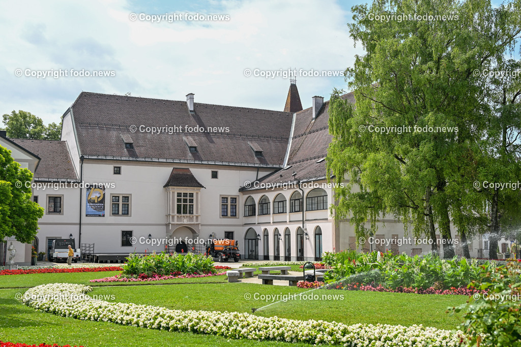Wels_ Schloss Puchberg_ 03.07.2023-38 | 03.07.2023, Wels, AUT, Bildungshaus Schloss Puchberg, im Bild Burg Wels, Burggarten