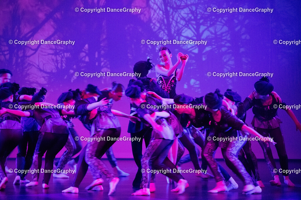 GPHY1776 | DanceGraphy - Realisiert mit Pictrs.com