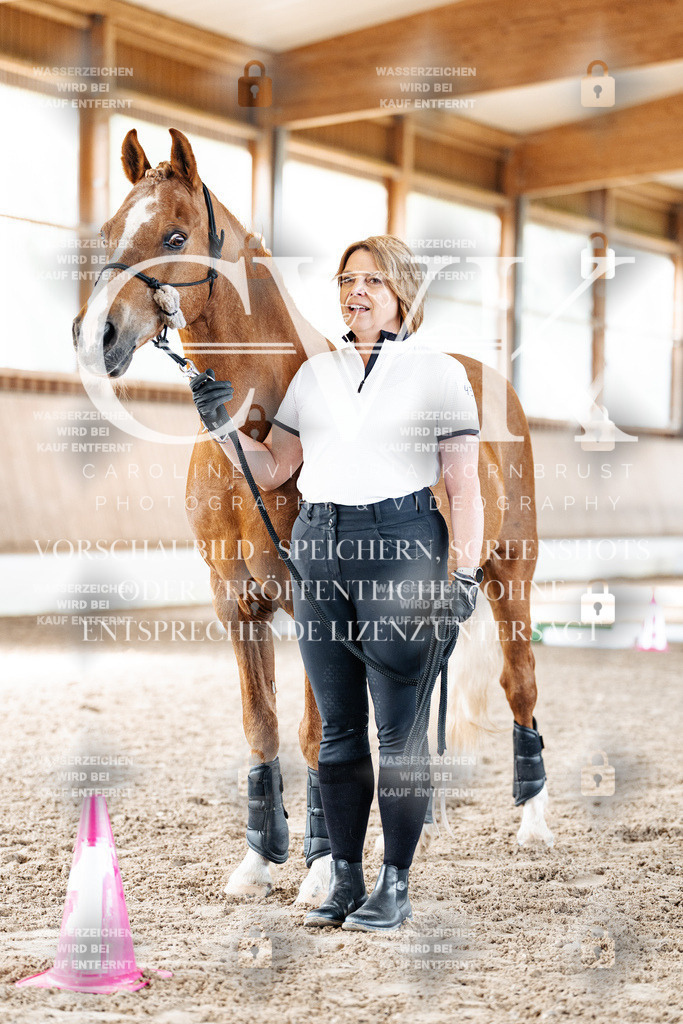 CK905618 | Turnierfotografie Pferdefotografie Trier Rheinland-Pfalz Pferdesport Reitsport Tierfotografie Sportfotografie Pferdevideo Pferdevideografie Equestrianvideography equestrianphotography  - Realisiert mit Pictrs.com