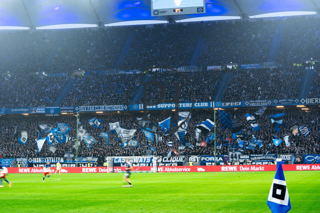 15.Spieltag HSV - SGE_SC-22 | Philipp-Heist - Realisiert mit Pictrs.com