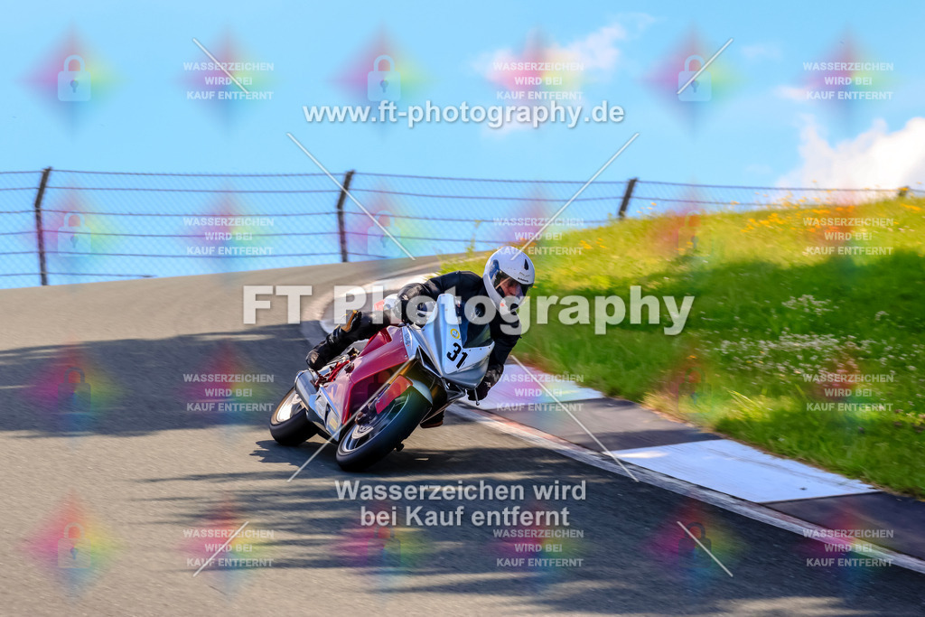 _TCM4263 | Hier findet Ihr Bilder von Touristenfahrten auf der Nürburgring Nordschleife oder von anderen Veranstaltungen die ich besucht habe. Viel Spass beim Durch Schauen 