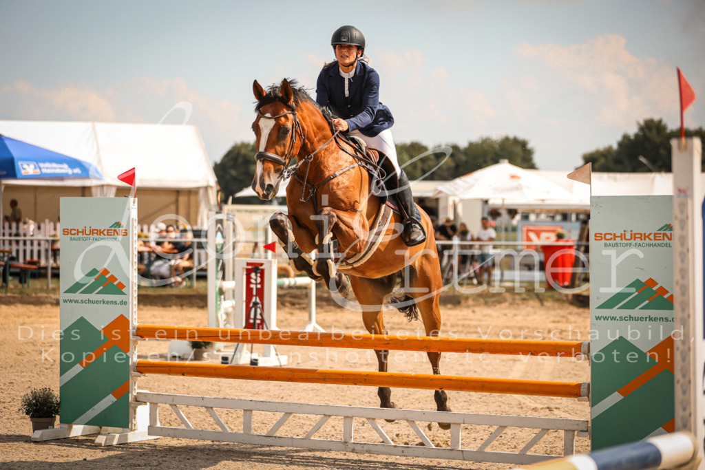 24.FrSpA00017 | Leoni Ertmer Photography - Realisiert mit Pictrs.com