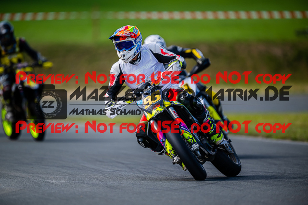 MaZZes_FotoMatrix_220904_8052 | S2