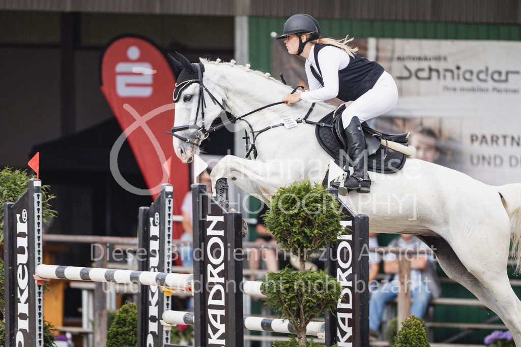 250629_PfSpTa_Stil-L2-303 | Deine schönsten Turniermomente als professionelle Fotos! Entdecke hochwertige Pferdesport-Fotografie im Online-Shop. Jetzt Fotos finden & bestellen!