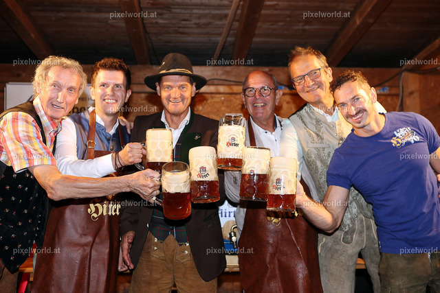 Letzer Dämmershoppen 2025 beim Buggl Volte | Bildershop von pixelworld.at - Realisiert mit Pictrs.com