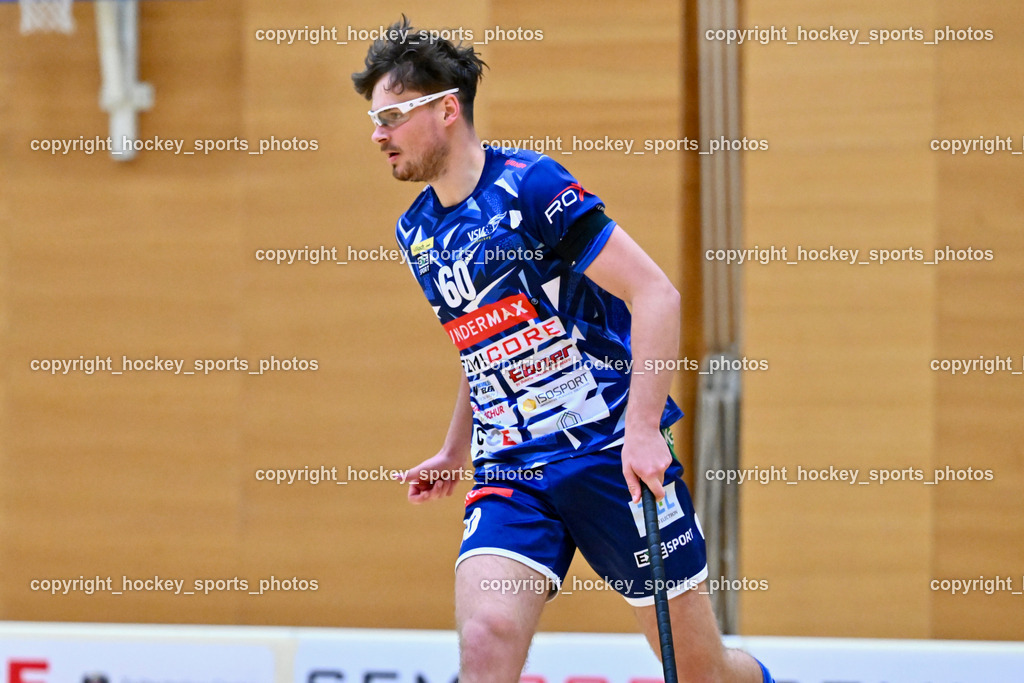 VSV Unihockey vs. IBK CARTOON HEROES | #60 Thomas Unterweger VSV Unihockey, VSV Unihockey vs. IBK CARTOON HEROES, VSV Unihockey vs. IBK CARTOON HEROES am 22.02.2025 in Villach (Ballspielhalle St. Martin), Austria, (Photo by Bernd Stefan)