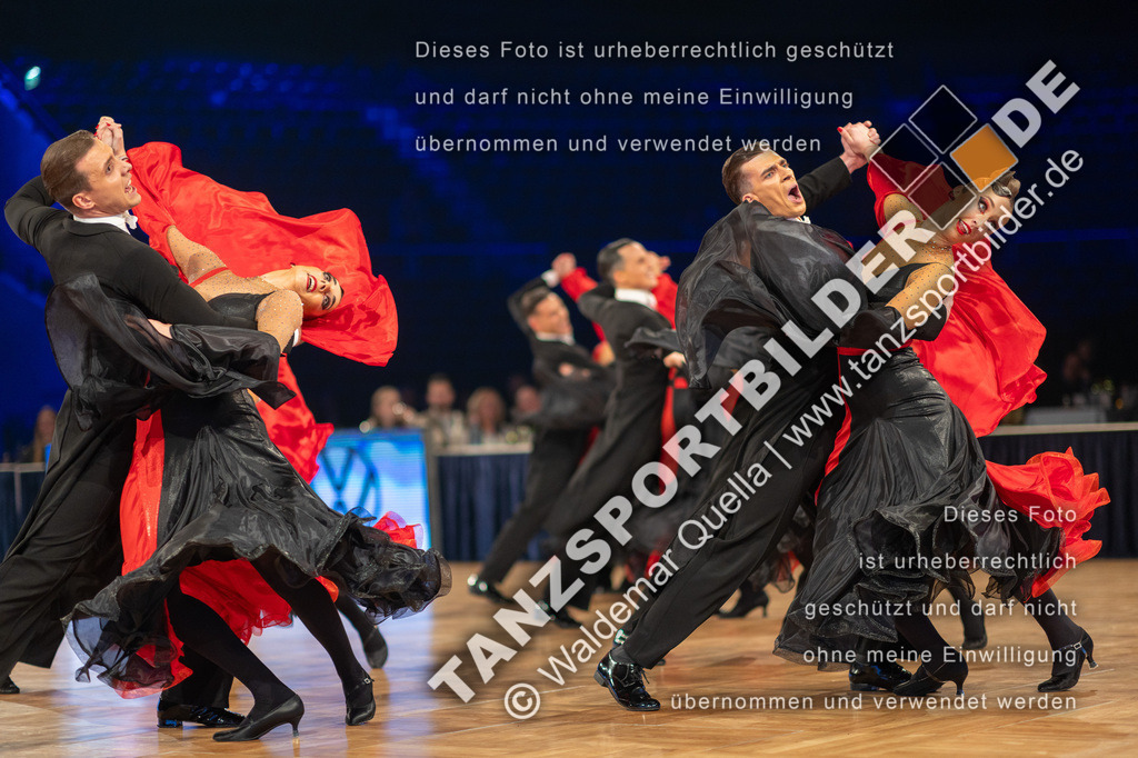 20251206-03015 | Hier finden Sie Tanz Bilder vom Latein und Standard Formationen tanzen. Sportbilder vom Tanzsport. Schöne Fotos und von Weltmeisterschaft, Europameisterschaft, Bundesliga, Regionalliga, Oberliga und Landesliga sowie von GOC Stuttgart, DanceComp, WM Bremen