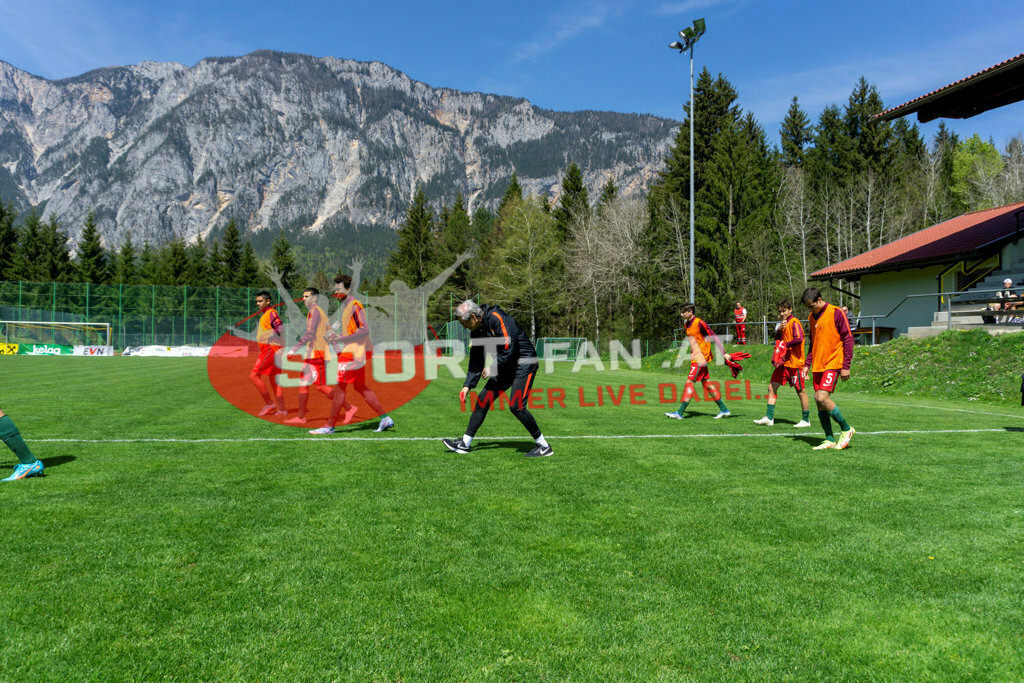 Portugal  U15 -Czech Republic U15 |  ; Portugal  U15 -Czech Republic U15 am 29.04.2022 in Arnoldstein
(Sportplatz), AUSTRIA, (Photo by Ernst Krawagner sport-fan.at) - Realisiert mit Pictrs.com