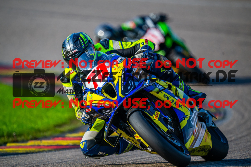 MaZZes_FotoMatrix_240504_6007705_6065 | STK1000