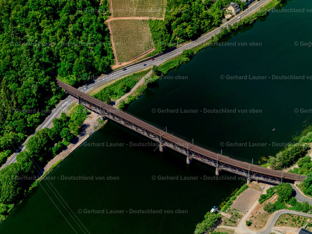 Moselbrücke-Bullay-3114453 | Moselbrücke bei Bullay