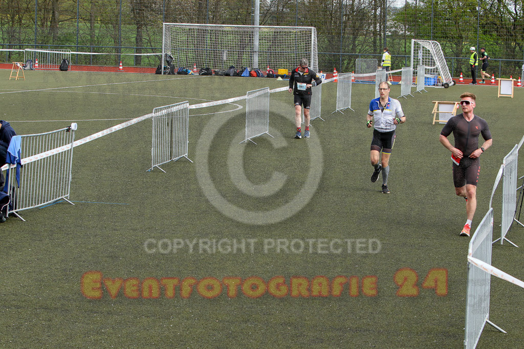 230423_1104_EV8_8289 | Sportfotografie im Rhein-Sieg Kreis, Köln, Bonn, NRW, Rheinland Pfalz, Hessen, etc. Unser Tätigkeitsfeld umfasst den Laufsport vom Volkslauf über den Marathon, Duathlon, Triathon bis zum Ultralauf wie Kölnpfad Ultra oder Schindertrail.