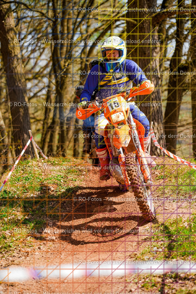 2 Lauf Mernes-855 | Sportfotografie von RO-Fotos: Motorsport, Motocross, Enduro, Laufveranstaltungen und Triathlon. Professionelle Fotos von Sportlern und Events. - Realisiert mit Pictrs.com