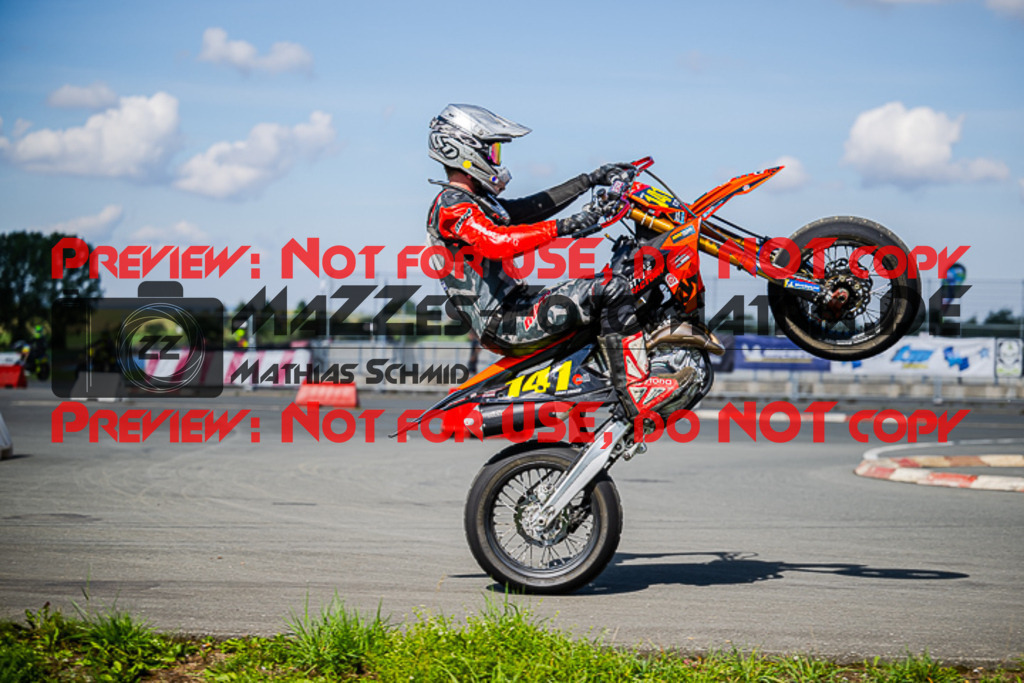 MaZZes_FotoMatrix_220904_3998 | S2